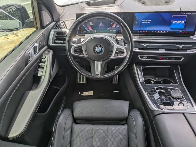 Used 2024 BMW X5 sDrive40i w/ M Sport Package RWD image 17