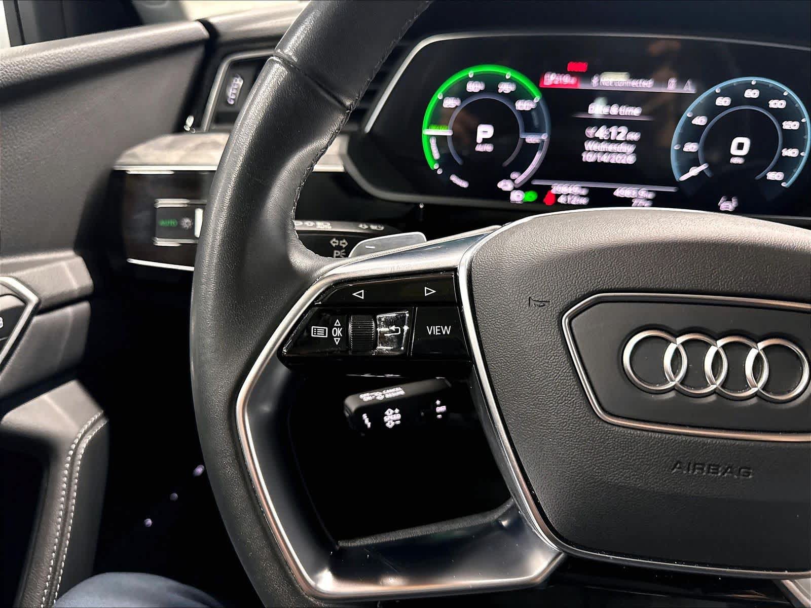 Used 2024 Audi Q8 e-tron Premium Plus AWD/4WD image 20