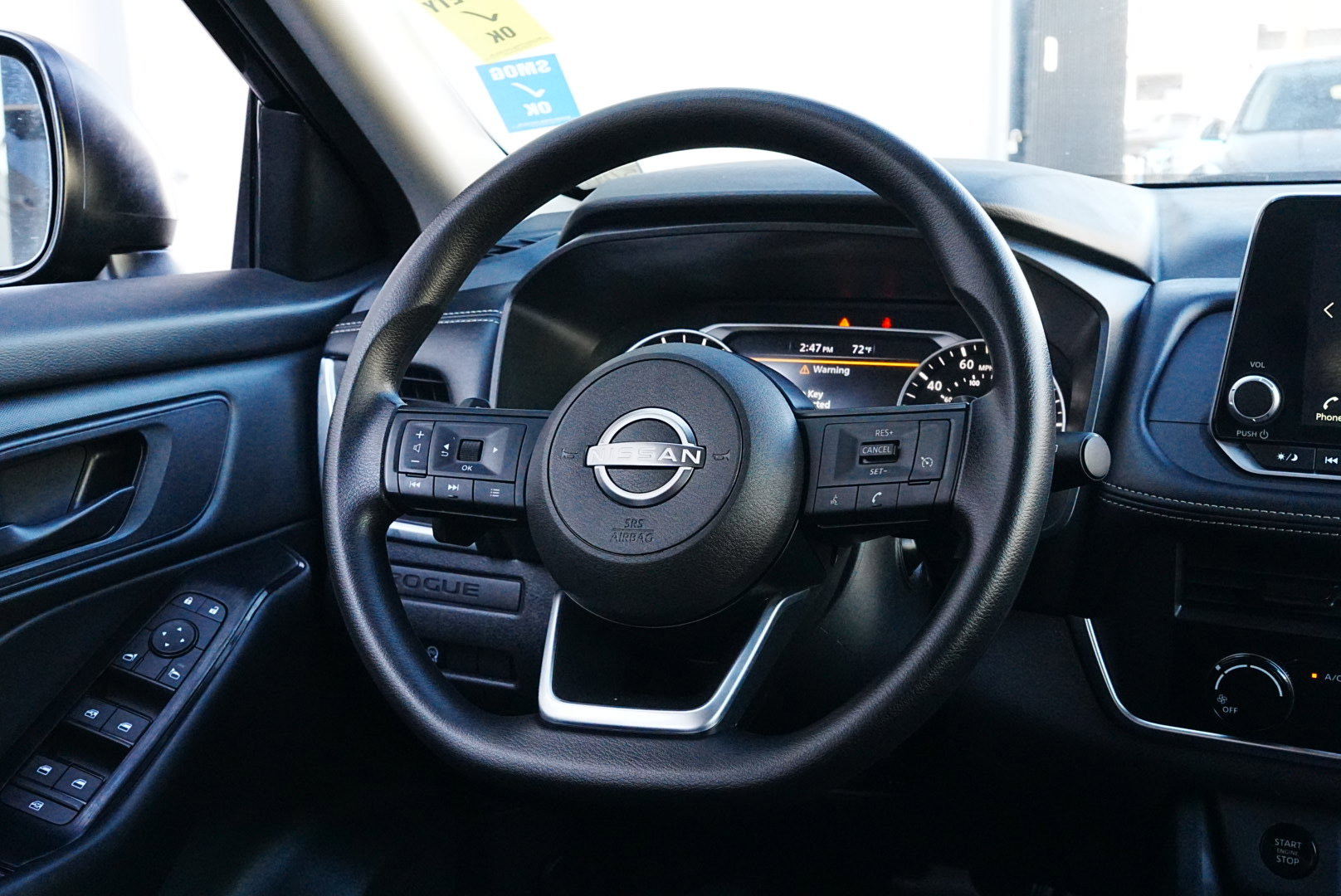 Used 2024 Nissan Rogue S image 17