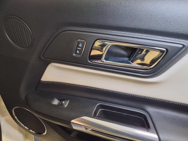 Used 2015 Ford Mustang 50 Years RWD image 25