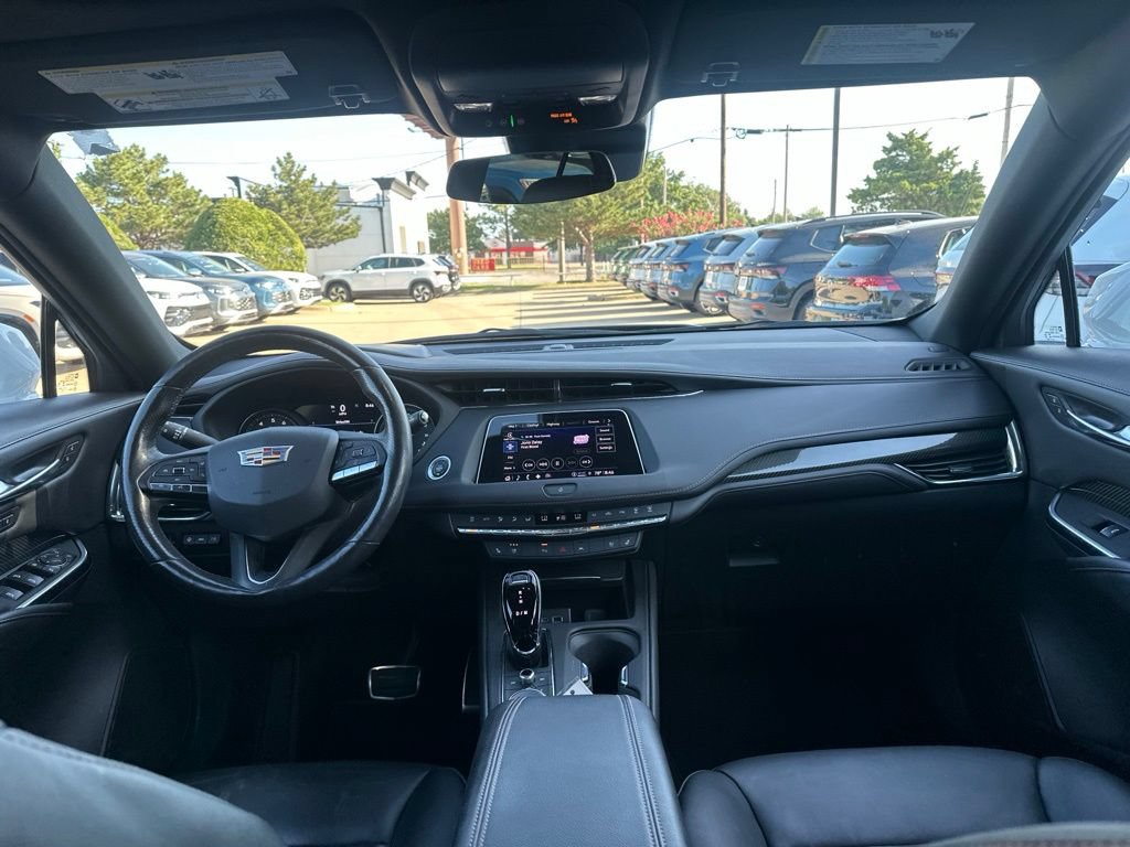 Used 2023 Cadillac XT4 Sport FWD image 23