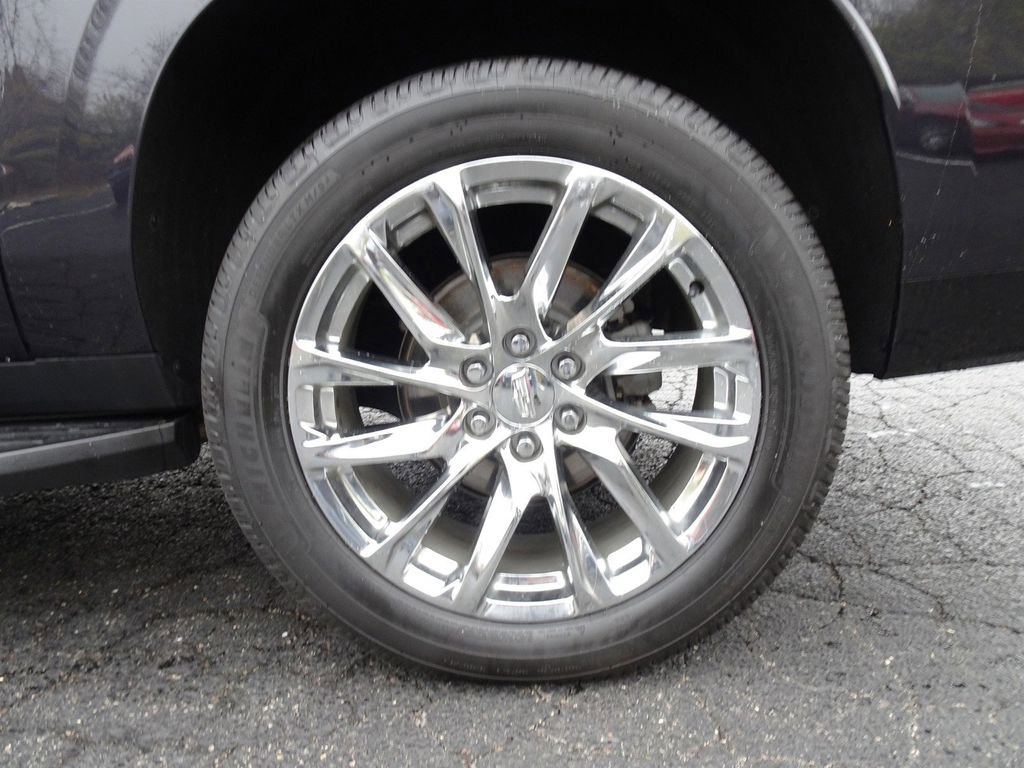 Used 2022 Cadillac Escalade ESV Premium Luxury w/ LPO, Radiant Package image 25