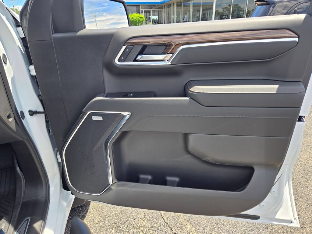 New 2026 Chevrolet Silverado 1500 LT Trail Boss w/ Safety Package AWD/4WD image 6