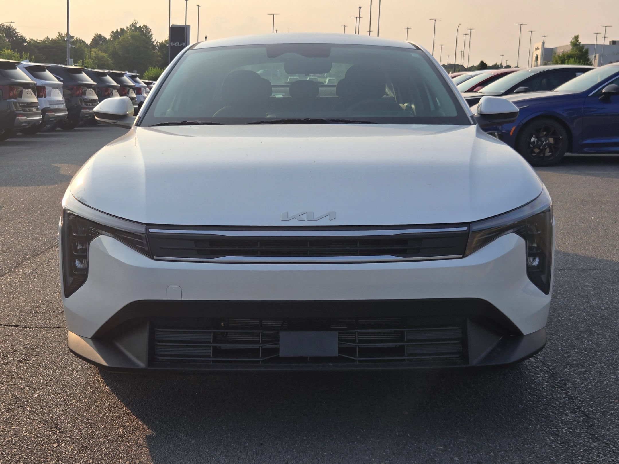 New 2026 Kia K4 FWD image 2