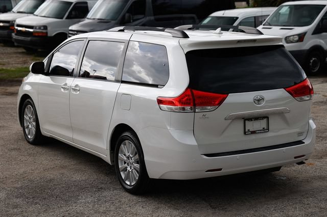 Used 2014 Toyota Sienna Limited w/ Limited Premium Package AWD/4WD image 8