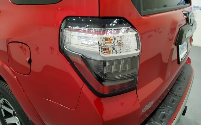 Used 2023 Toyota 4Runner TRD Off-Road image 9