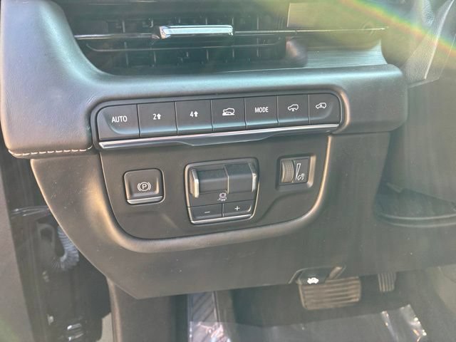 Used 2021 Cadillac Escalade Sport Platinum AWD/4WD image 20
