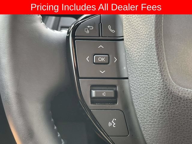 Used 2024 Toyota Prius XLE FWD image 20
