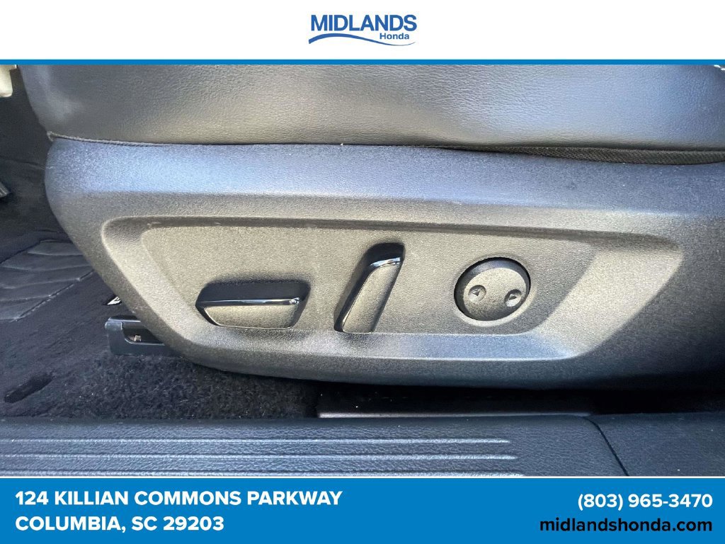 Used 2023 Nissan Rogue Platinum w/ Platinum Premium Package AWD/4WD image 17
