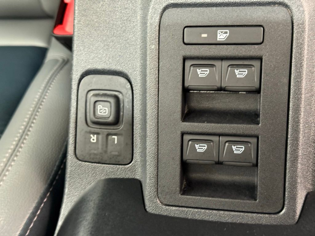 Used 2024 Ford Bronco Outer Banks image 32