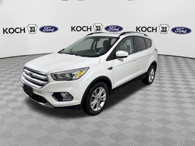 Used 2018 Ford Escape SEL image 3