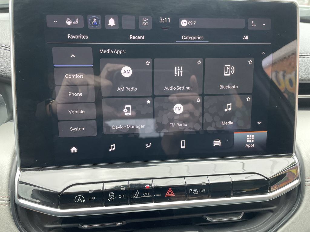Certified 2023 Jeep Compass Limited AWD/4WD image 19
