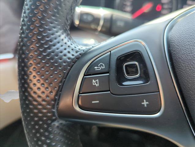 Used 2017 Mercedes-Benz E 300 image 21