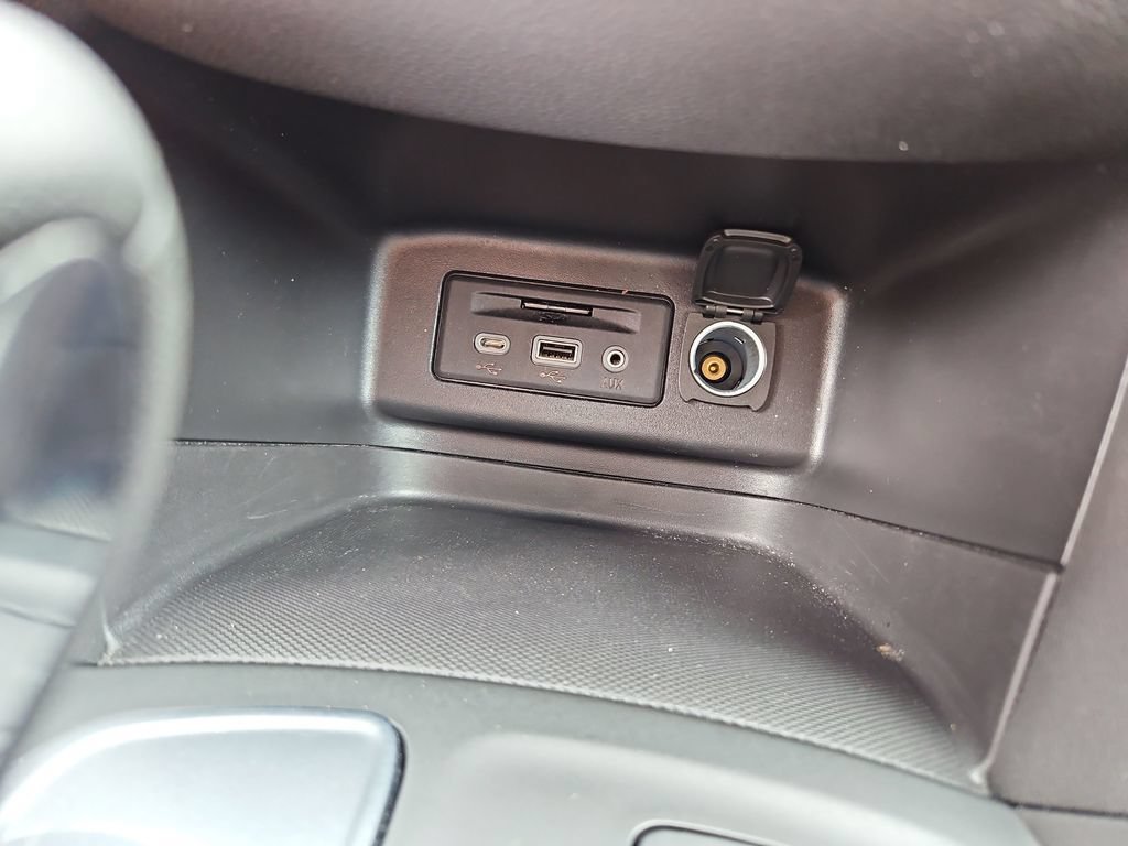 Used 2022 Chevrolet Equinox LT FWD image 20