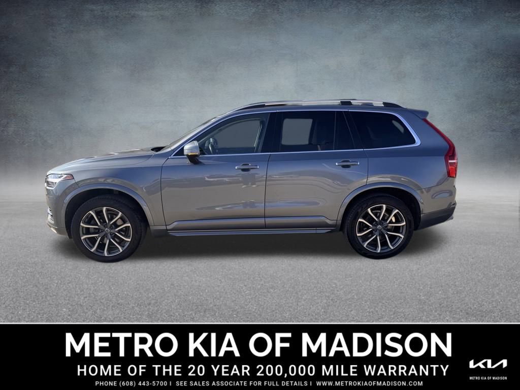 Used 2018 Volvo XC90 T5 Momentum w/ Protection Package Plus image 2