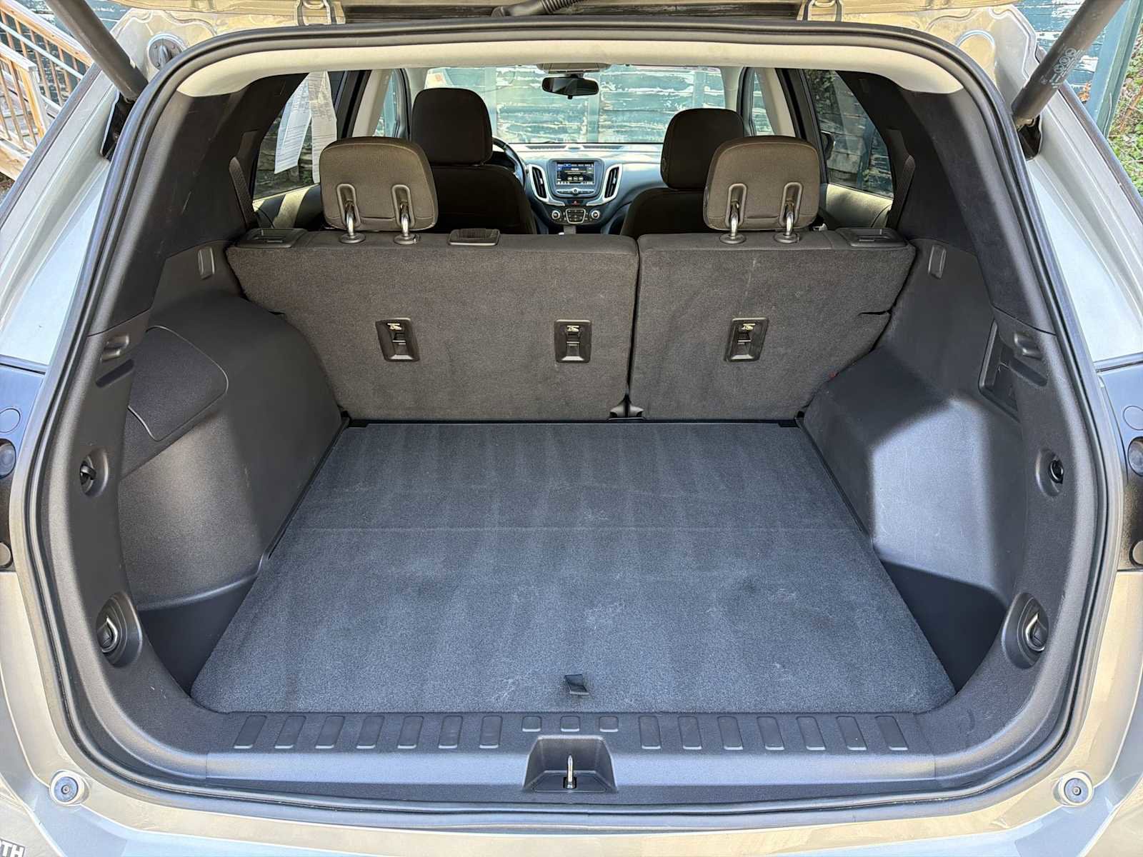 Used 2019 Chevrolet Equinox LT image 24