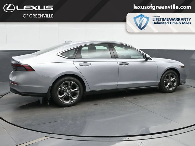 Used 2023 Honda Accord EX image 8