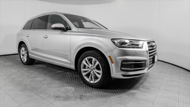 Used 2019 Audi Q7 3.0T Premium AWD/4WD image 11