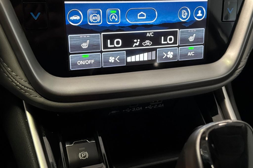 Used 2025 Subaru Outback Premium image 20