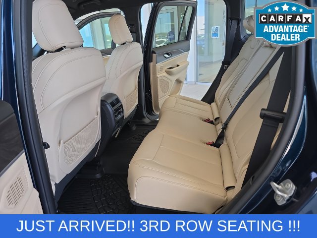 Used 2026 Jeep Grand Cherokee Limited AWD/4WD image 12