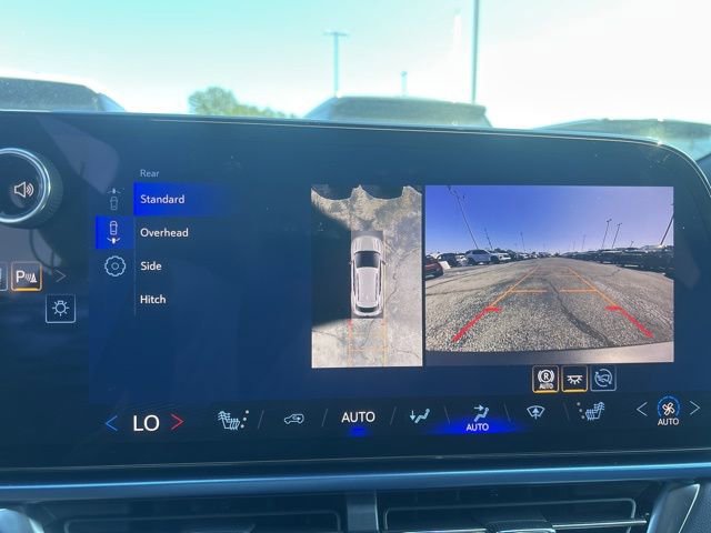 New 2026 Chevrolet Equinox EV LT image 22