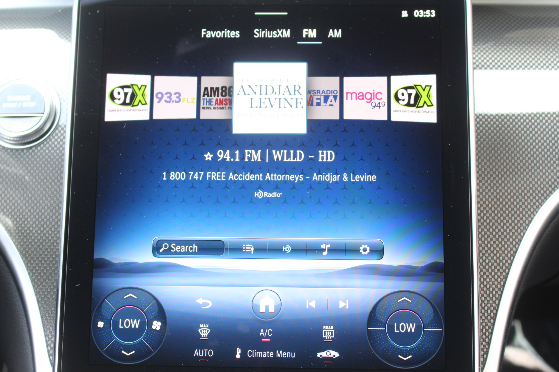 Used 2025 Mercedes-Benz C 300 Sedan image 20