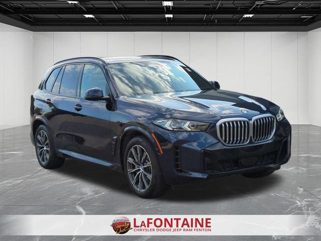 Used 2024 BMW X5 xDrive50e w/ Executive Package AWD/4WD image 7