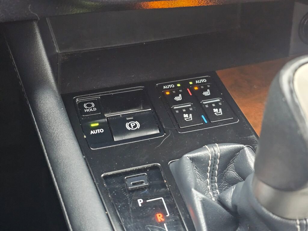Used 2019 Lexus RX 350 AWD w/ Navigation Package image 37