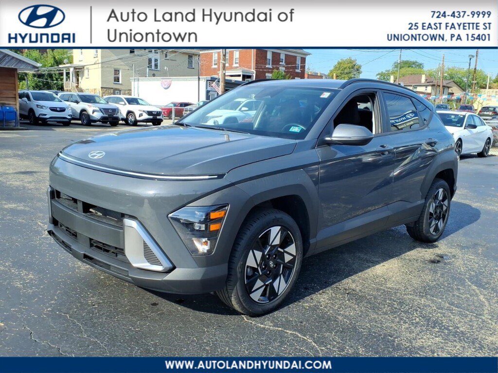 Used 2024 Hyundai Kona SEL AWD/4WD image 1