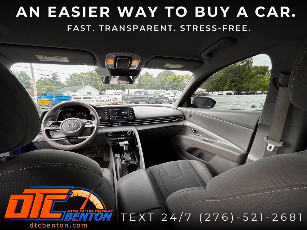 Used 2023 Hyundai Elantra SEL FWD image 23