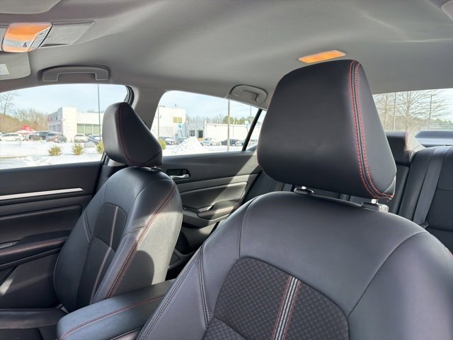 Used 2024 Nissan Altima 2.5 SR image 21