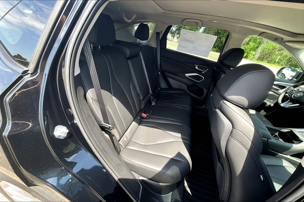 Used 2024 Acura RDX SH-AWD image 22