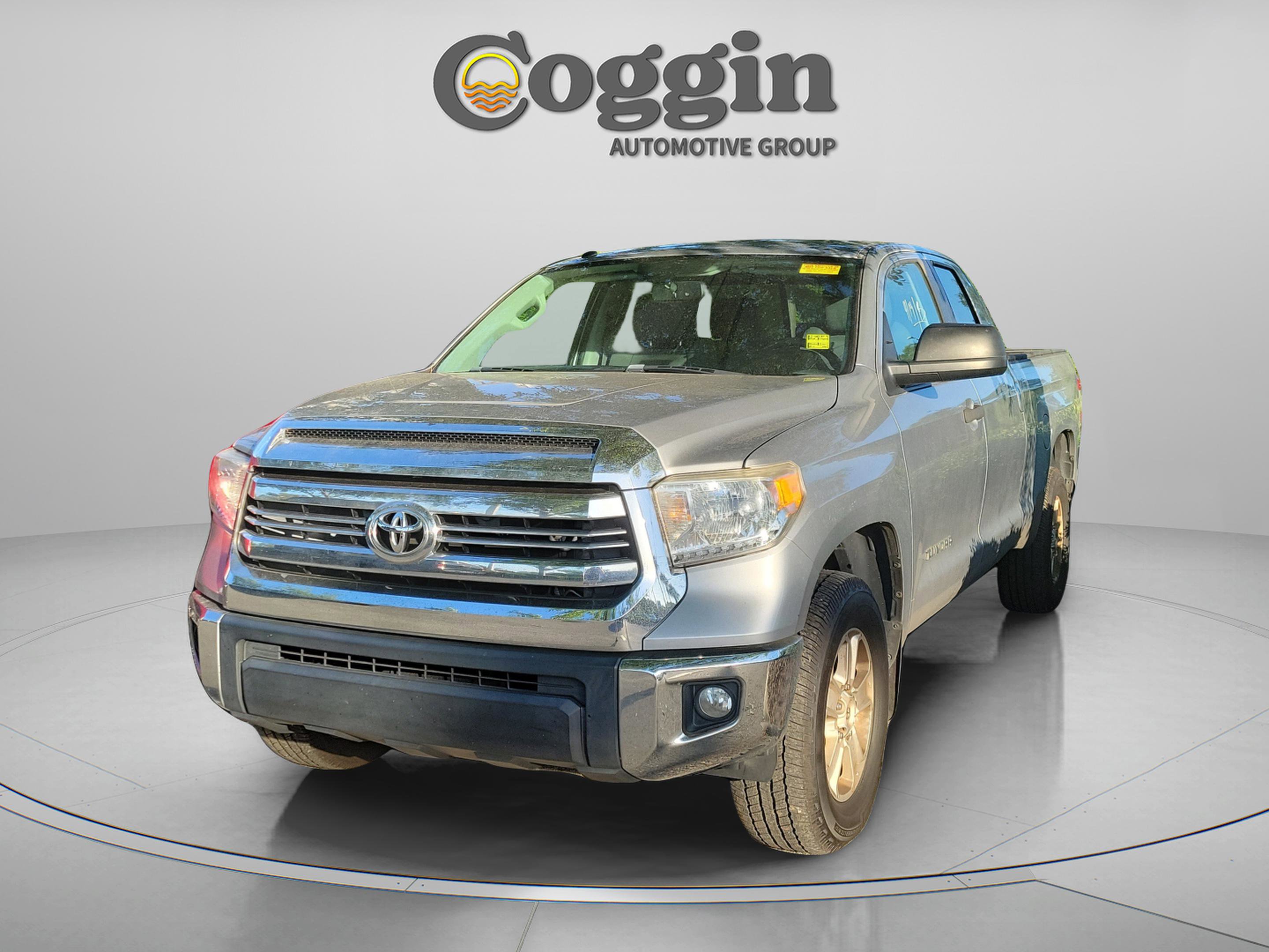 Used 2016 Toyota Tundra SR5 w/ SR5 Upgrade Package