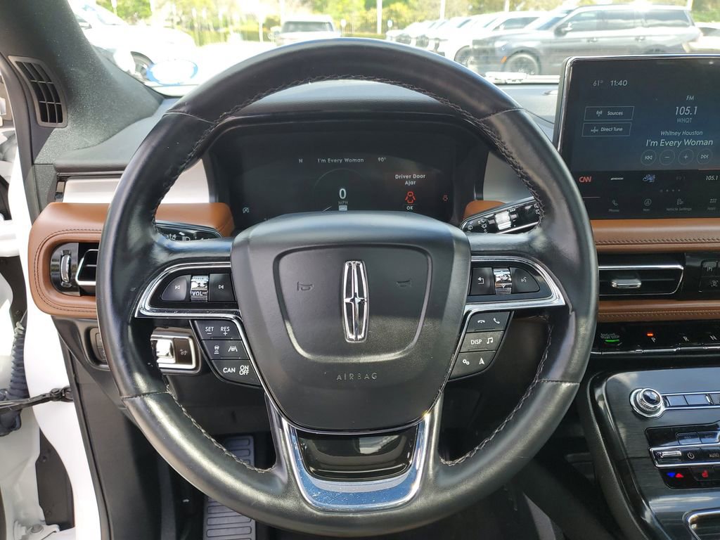 Used 2023 Lincoln Nautilus Reserve image 23