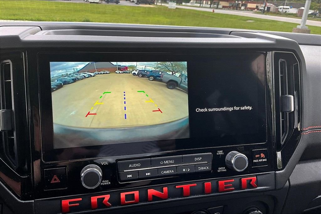 Certified 2025 Nissan Frontier PRO-4X AWD/4WD image 15