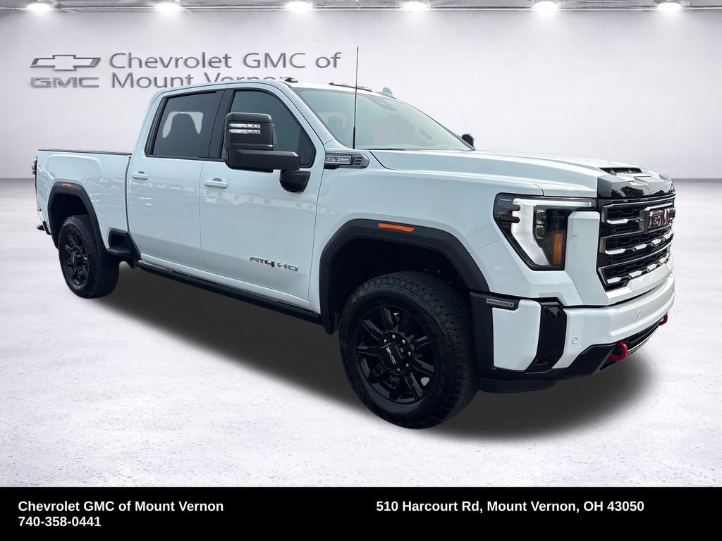 Used 2025 GMC Sierra 2500 AT4 w/ Technology Package AWD/4WD image 9