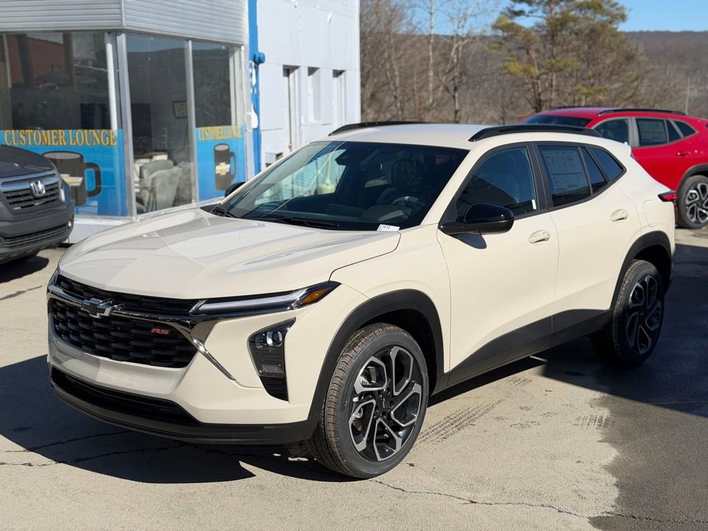 New 2026 Chevrolet Trax RS image 1