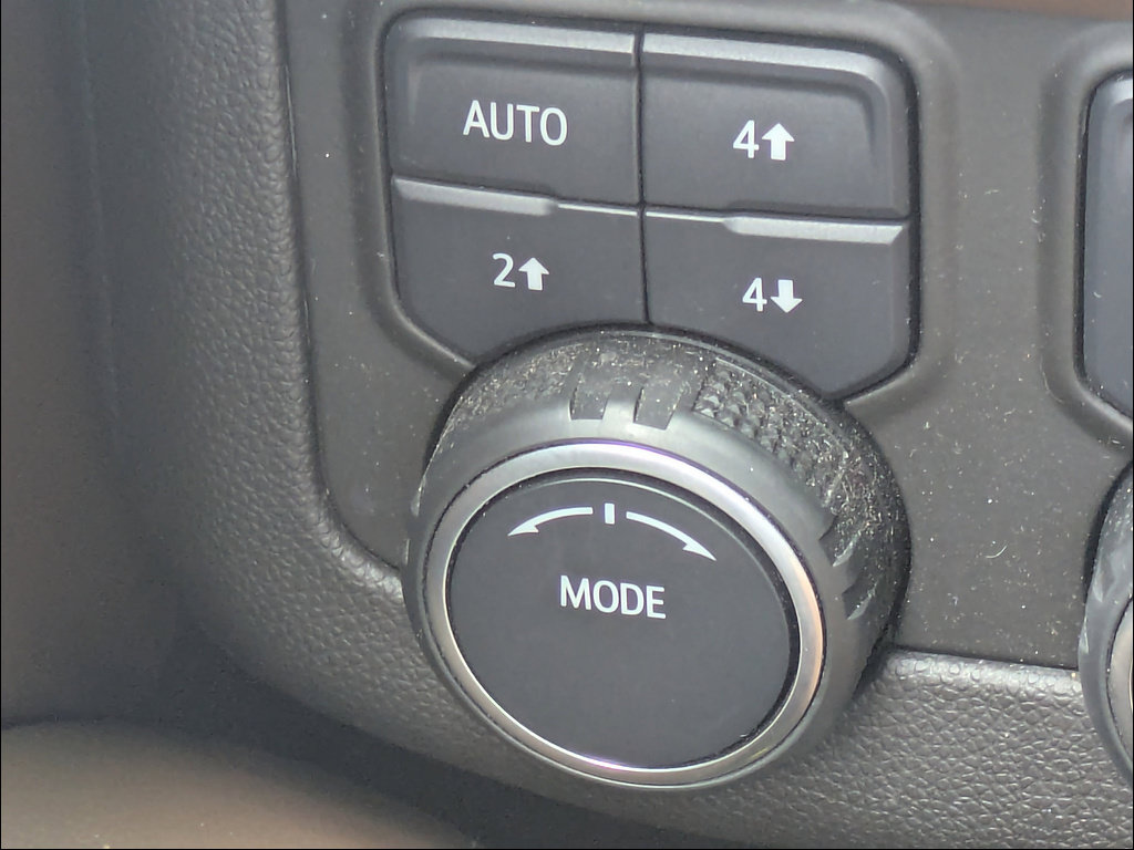 Certified 2021 Chevrolet Tahoe High Country AWD/4WD image 32