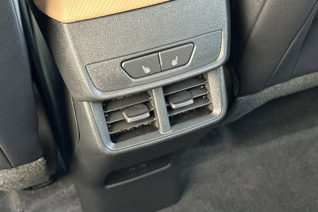 New 2026 Chevrolet Equinox ACTIV w/ Convenience Package III image 17