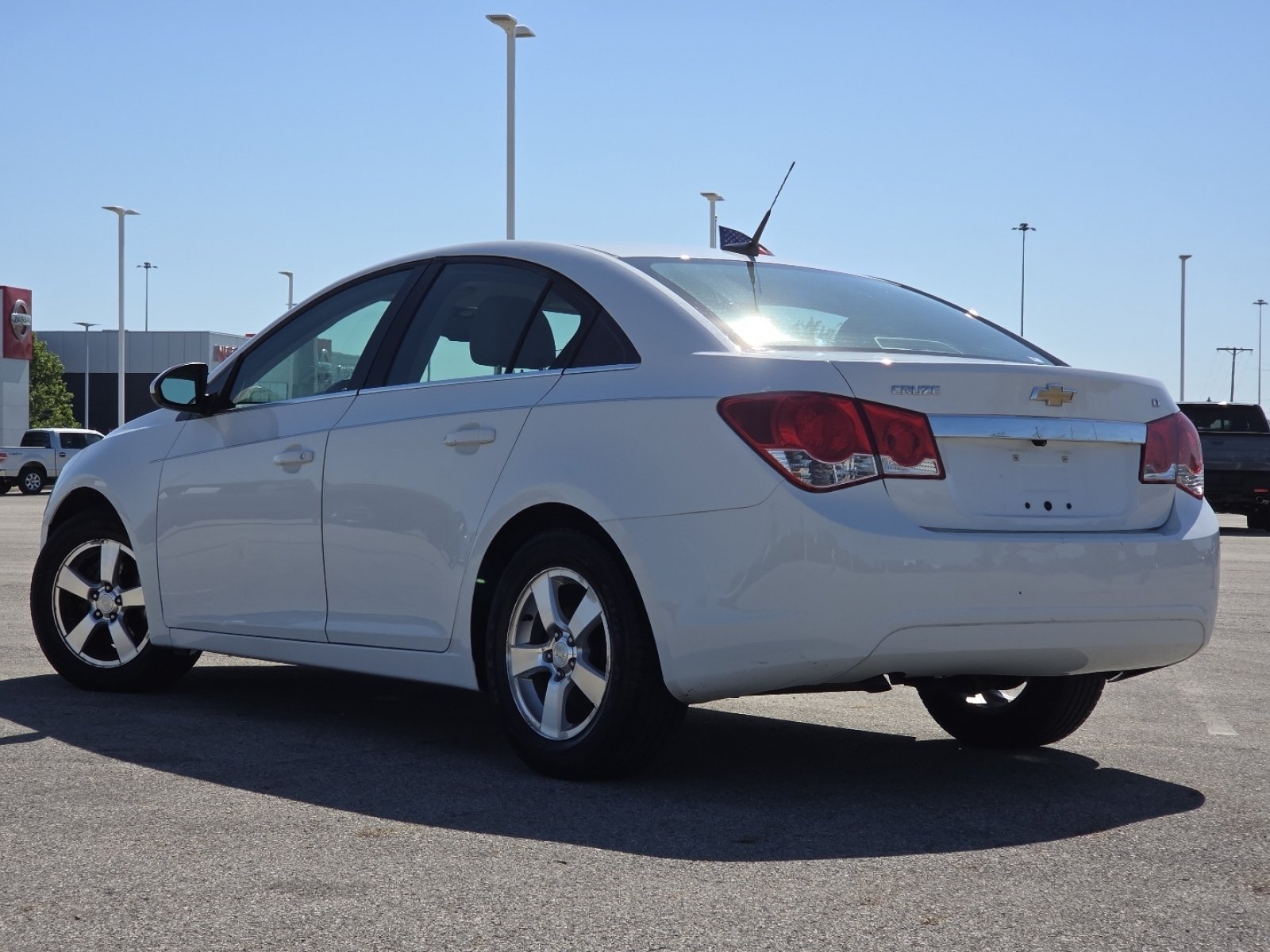 Used 2014 Chevrolet Cruze LT FWD image 13