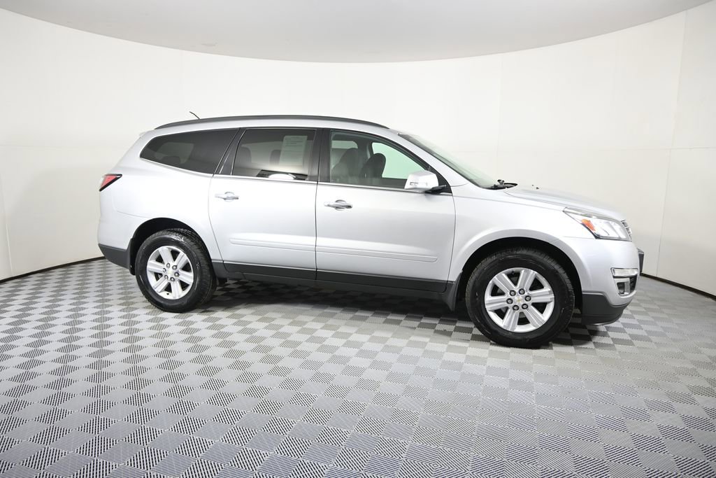 Used 2013 Chevrolet Traverse LT FWD image 8