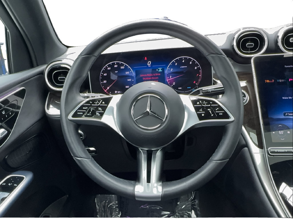 Used 2025 Mercedes-Benz GLC 300 image 37