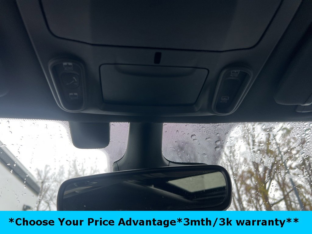 Certified 2022 Chrysler Pacifica Touring-L w/ S Appearance Package image 90