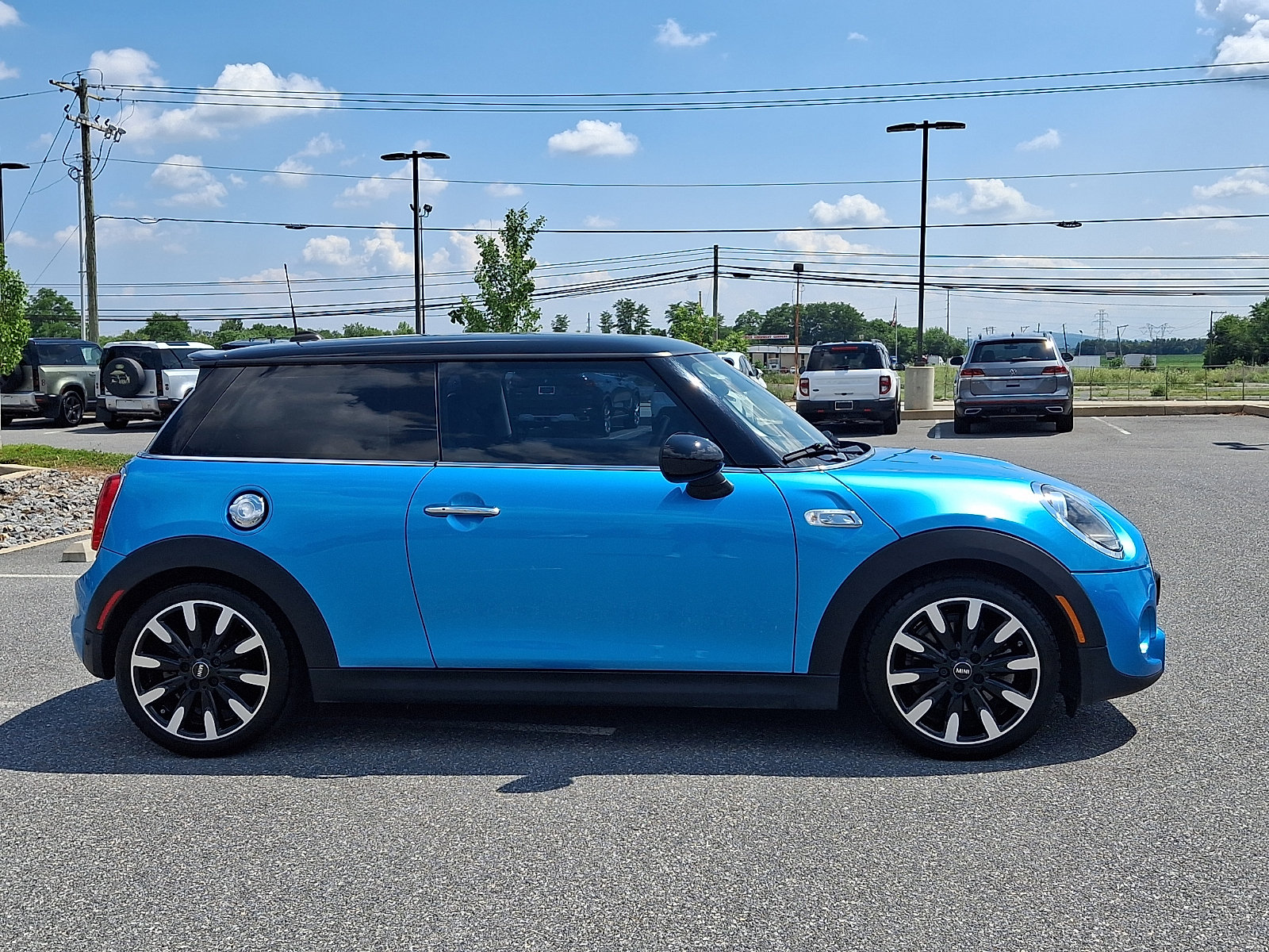 Used 2019 MINI Cooper S w/ Signature Upholstery Package FWD image 6