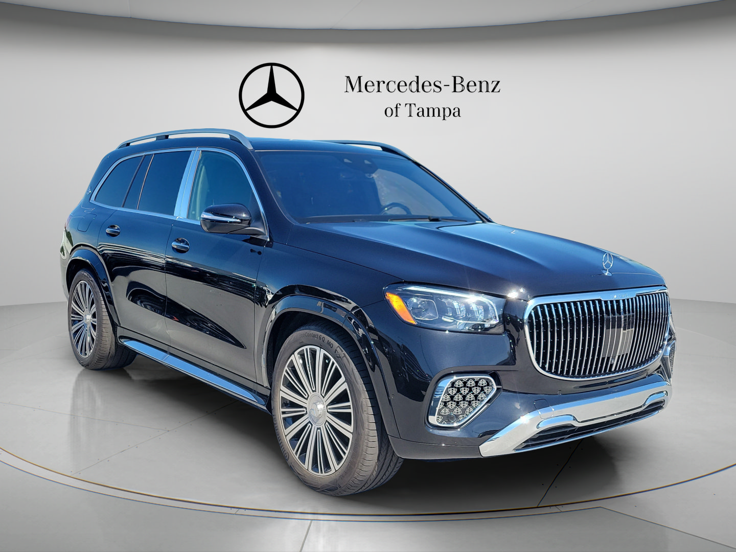 Certified 2026 Mercedes-Benz Maybach GLS 600 4MATIC image 4