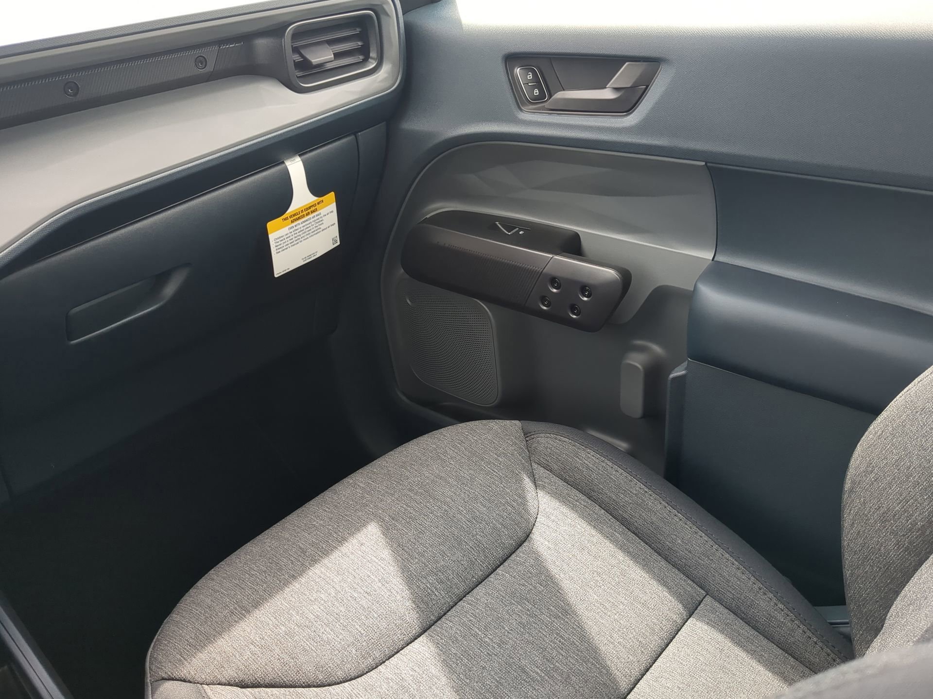New 2025 Ford Maverick XLT w/ XLT Luxury Package AWD/4WD image 44