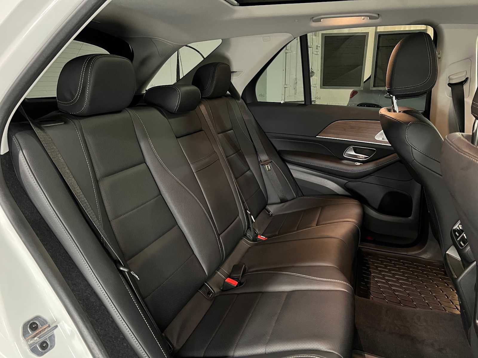 Certified 2024 Mercedes-Benz GLE 350 4MATIC image 13