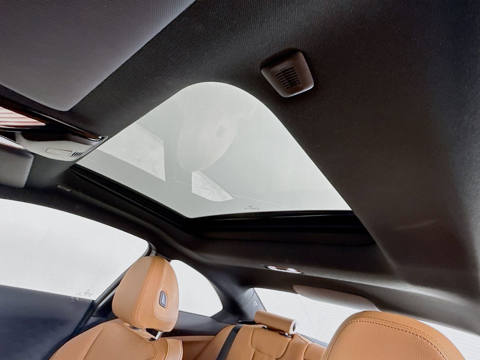 Used 2025 BMW 230i Coupe w/ M Sport Package image 22