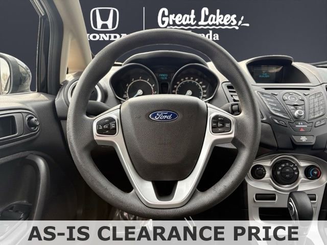 Used 2017 Ford Fiesta SE image 14