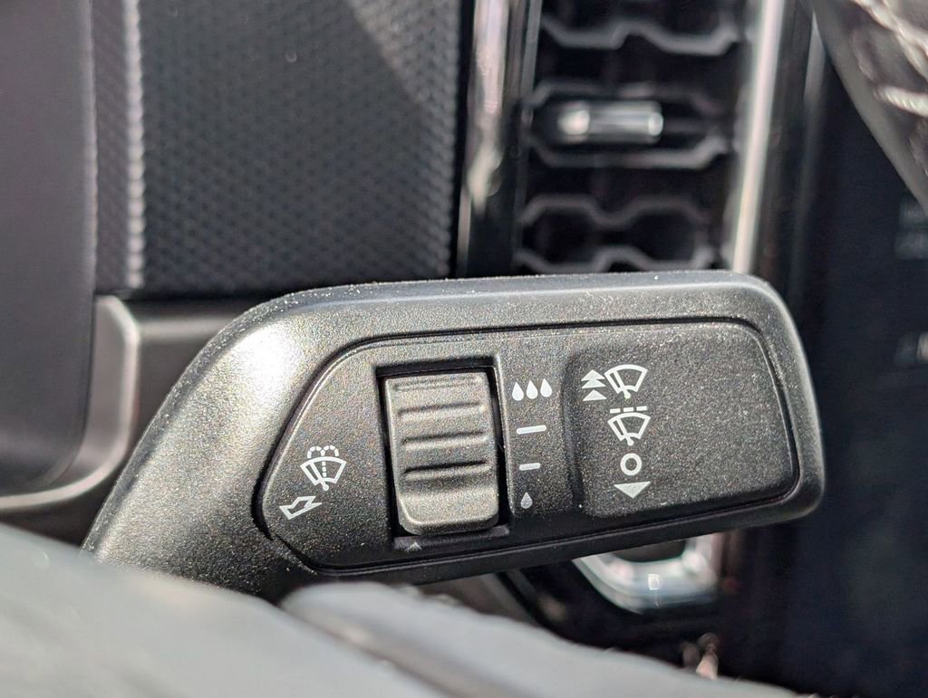 New 2025 Ford Ranger XLT w/ Equipment Group 301A High image 28